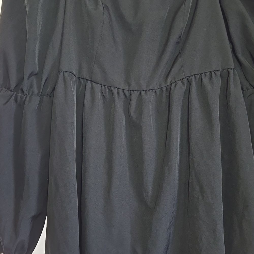 Exlura.. Black Mini Dress - Picture 11 of 14